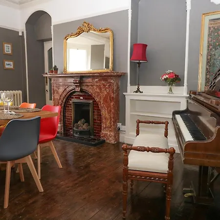 Rockwood House Дом отдыха *